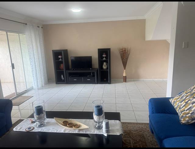 3 BEDROOM DUPLEX TO LET IN UMHLANGA CENTRAL